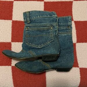 Fun vintage denim booties